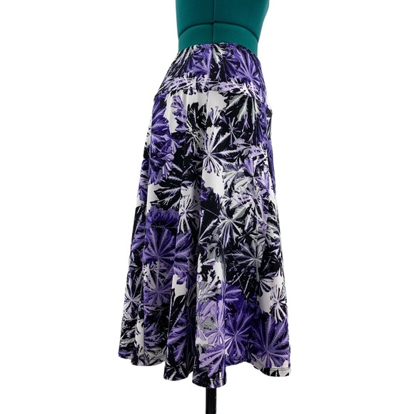 Nina K Purple, Black, and White Floral Full Knee Length Skirt, Small - Picture 10 of 15
